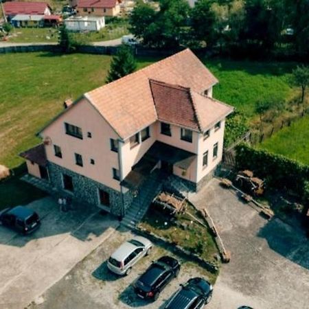 Pensiunea Ducu Scoreiu Exteriér fotografie